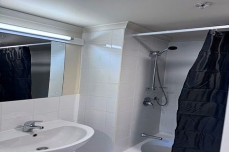 Photo of property in The Rennaissance, 5j/18 Ronwood Avenue, Manukau, Auckland, 2104