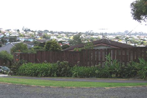 Photo of property in 53a Sunset Road, Totara Vale, Auckland, 0632