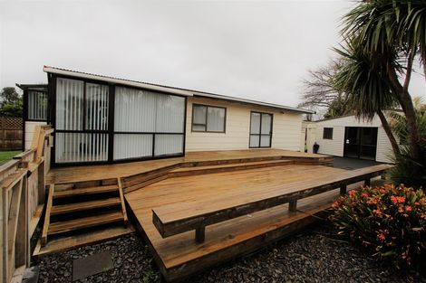 Photo of property in 23 Bluewater Place, Wattle Downs, Auckland, 2103