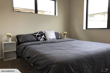 Photo of property in 15 Casheltown Way, Flat Bush, Auckland, 2019