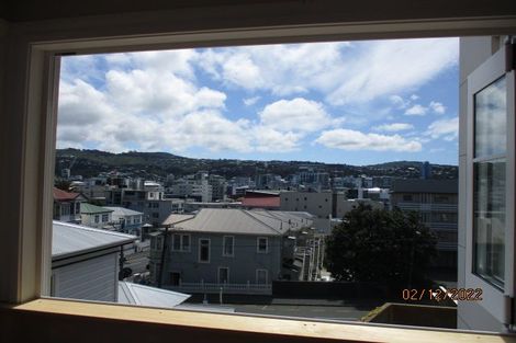 Photo of property in 4/1 Earls Terrace, Mount Victoria, Wellington, 6011