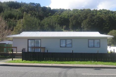 Photo of property in 97 George Street, Hikurangi, 0114