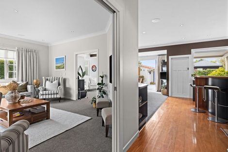 Photo of property in 19 Simla Avenue, Havelock North, 4130