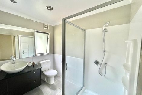 Photo of property in 34 Baltersan Drive, Flat Bush, Auckland, 2016