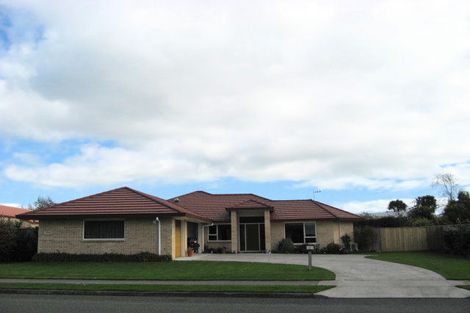 Photo of property in 48 Easton Way, Levin, 5510