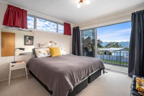 Photo of property in 2 Rondane Place, Tirohanga, Lower Hutt, 5010