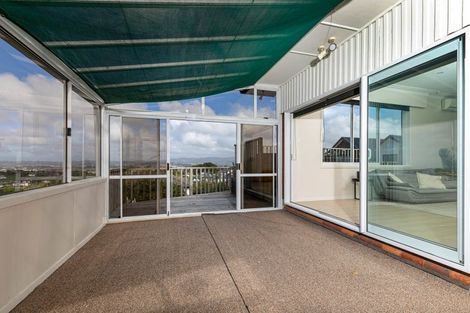 Photo of property in 250 Don Buck Road, Massey, Auckland, 0614