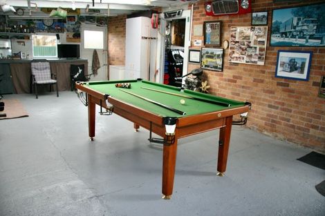 Photo of property in 70 Great South Road, Huntly, 3700