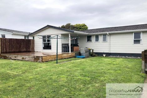 Photo of property in 33 Camellia Avenue, Bell Block, New Plymouth, 4312