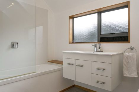 Photo of property in 1 Hindmarsh Drive, Rangatira Park, Taupo, 3330