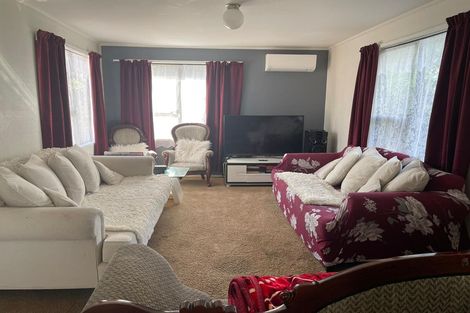 Photo of property in 23 Armada Drive, Ranui, Auckland, 0612