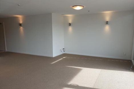 Photo of property in Aqua, 9/74 Oriental Parade, Oriental Bay, Wellington, 6011