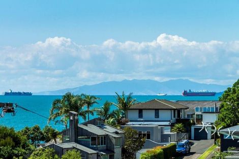 Photo of property in 10 Park Rise, Campbells Bay, Auckland, 0630