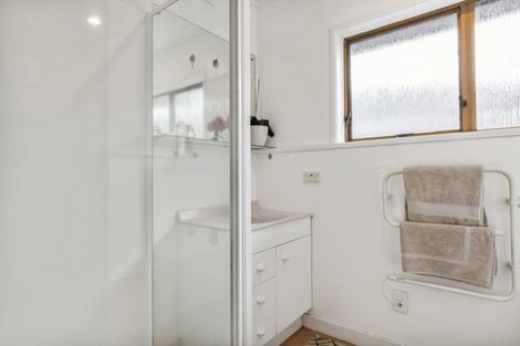 Photo of property in 1/92 Carruth Road, Papatoetoe, Auckland, 2025