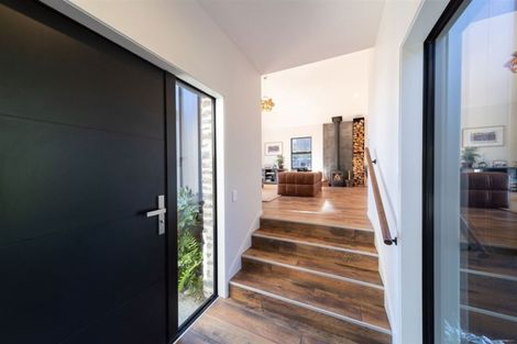 Photo of property in 29 Glenfiddich Road, Jacks Point, Queenstown, 9371