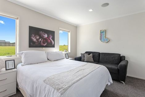 Photo of property in 5 Esplanade Rise, Coastlands, Whakatane, 3120