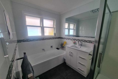 Photo of property in 22 Murray Street, Wallaceville, Upper Hutt, 5018