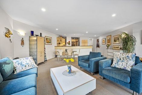 Photo of property in 26/4e Collins Street, Takapuna, Auckland, 0622