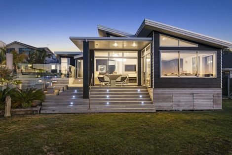 Photo of property in 47 North West Anchorage, Omaha, 0986