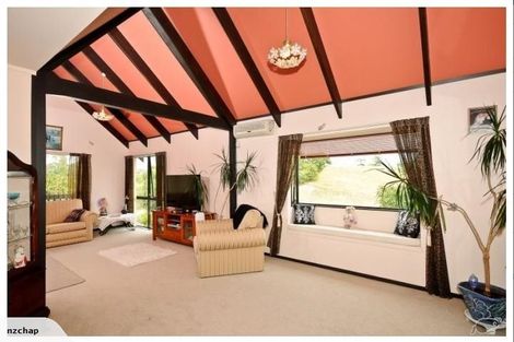 Photo of property in 32 Palm Grove Drive, Western Heights, Hamilton, 3200