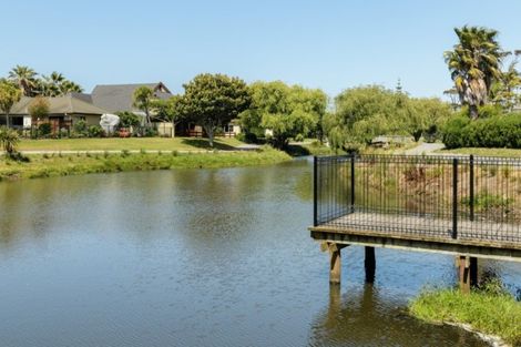 Photo of property in 1 Maldives Way, Papamoa Beach, Papamoa, 3118