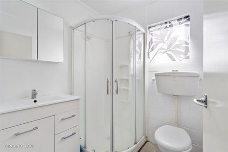 Photo of property in 19 Sylvia Road, Hillcrest, Auckland, 0627