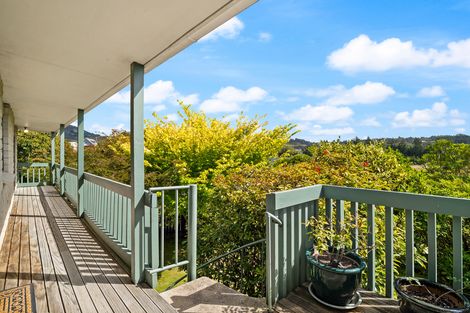 Photo of property in 33 Walton Park Avenue, Fairfield, Dunedin, 9018