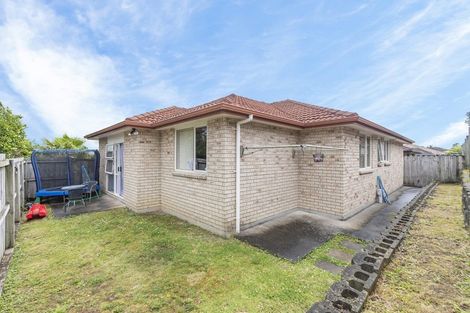 Photo of property in 182 Keri Vista Rise, Papakura, 2110