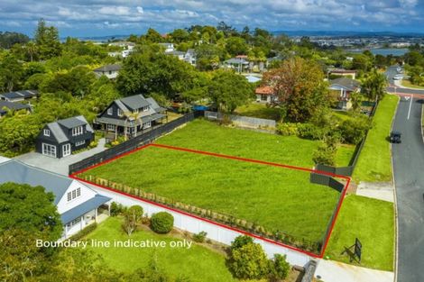 Photo of property in 3c Shiloh Way, Greenhithe, Auckland, 0632