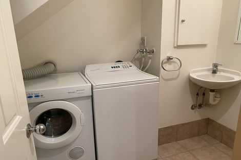 Photo of property in Whitmore Apartments, 7b Stout Street, Wellington Central, Wellington, 6011