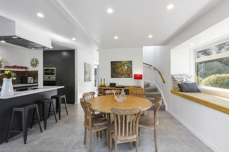 Photo of property in 3 Doris Gordon Crescent, Crofton Downs, Wellington, 6035