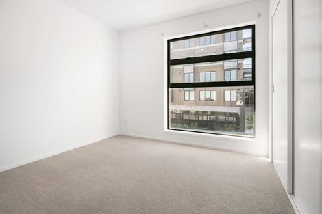 Photo of property in 20 Rauemi Way, Te Atatu South, Auckland, 0610