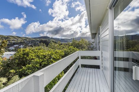 Photo of property in 11b Florio Terrace, Tawa, Wellington, 5028