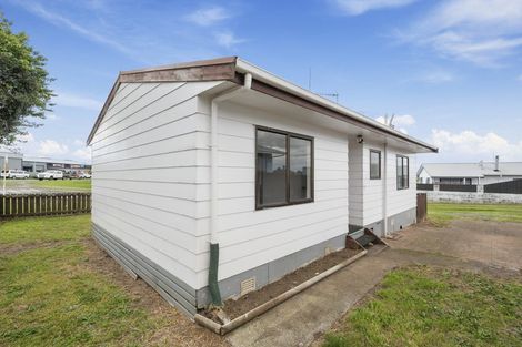 Photo of property in 66 Atuaroa Avenue, Te Puke, 3119