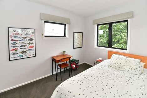 Photo of property in 1/30 John Jennings Drive, Oteha, Auckland, 0632