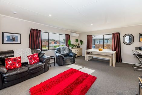Photo of property in 109 Makarini Street, Paraparaumu, 5032
