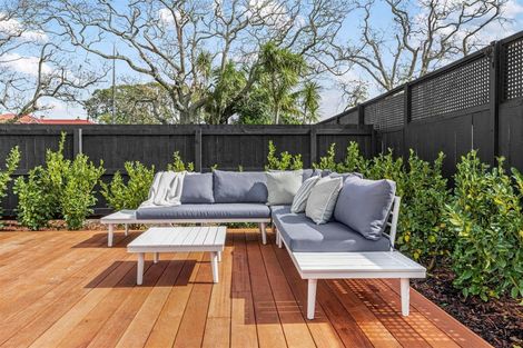 Photo of property in 2 Minnehaha Avenue, Takapuna, Auckland, 0622