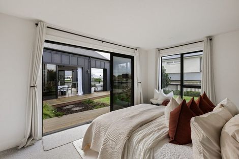Photo of property in 1 Whitworth Lane, Omokoroa, 3114