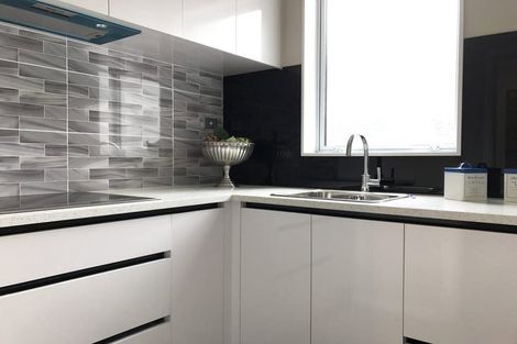 Photo of property in 14 Creggan Crescent, Flat Bush, Auckland, 2019