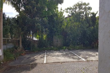 Photo of property in 348 East Coast Road, Sunnynook, Auckland, 0632