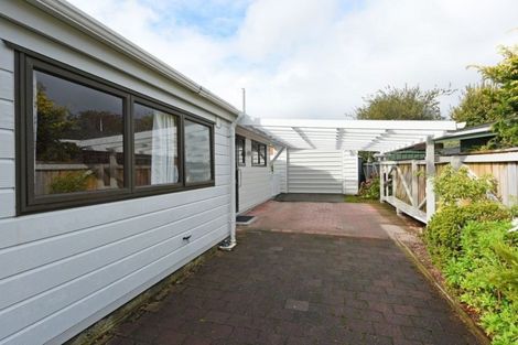 Photo of property in 10 Roband Crescent, Brown Owl, Upper Hutt, 5018