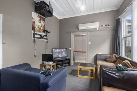 Photo of property in 132 Queen Street, North Dunedin, Dunedin, 9016