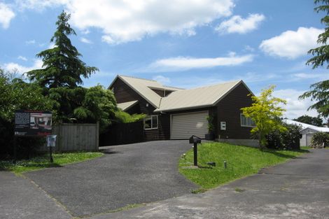 Photo of property in 22 Rheingold Place, Huapai, Kumeu, 0810
