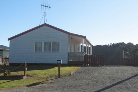 Photo of property in 624 Waitarere Beach Road, Waitarere Beach, Levin, 5510