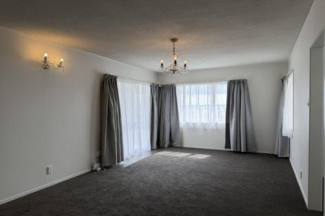 Photo of property in 1/75a West Coast Road, Glen Eden, Auckland, 0602