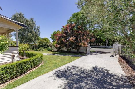 Photo of property in 10 Argyle Avenue, Takaro, Palmerston North, 4410