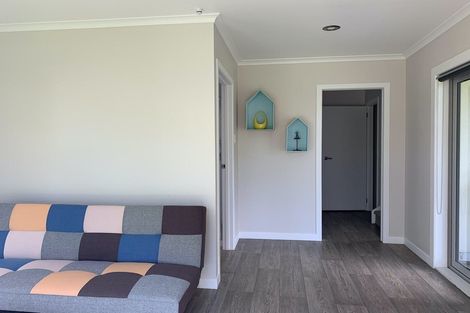 Photo of property in 24 Kiteroa Terrace, Rothesay Bay, Auckland, 0630