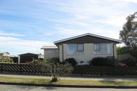 Photo of property in 6 Godley Place, Oceanview, Timaru, 7910