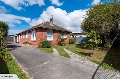 Photo of property in 2a Montrose Place, Takaro, Palmerston North, 4412