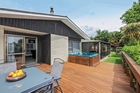 Photo of property in 7 Ayto Way, Havelock North, 4130